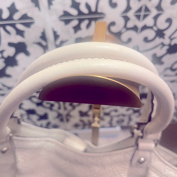 EUC Gucci Diamanté Leather and Raffia Sukey Hobo with Monogram trim - Picture 11 of 12